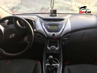 Hyundai Elantra - 2011