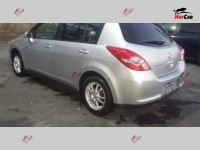 Nissan Tiida - 2008