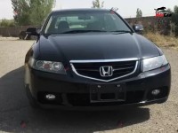 Honda Accord - 2004