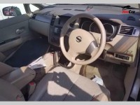 Nissan Tiida - 2005