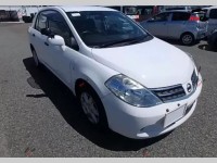 Nissan Tiida - 2011