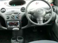 Toyota Vitz - 2002