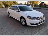 Volkswagen Passat - 2012