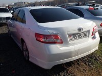 Toyota Camry - 2010