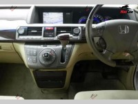 Honda Elysion - 2004