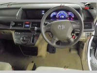 Honda Elysion - 2004