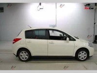 Nissan Tiida - 2010