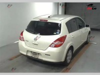 Nissan Tiida - 2010