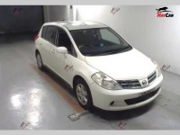 Nissan Tiida - 2010