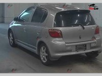 Toyota Vitz - 2001