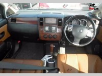 Nissan Tiida - 2005