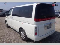 Nissan Elgrand - 2004