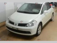 Nissan Tiida - 2005