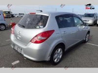 Nissan Tiida - 2008