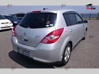 Nissan Tiida - 2008