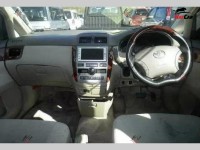 Toyota Ipsum - 2008