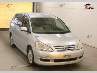 Toyota Ipsum - 2004