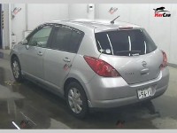 Nissan Tiida - 2006