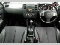 Nissan Tiida - 2006