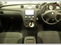 Mitsubishi Airtrek - 2004
