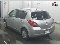 Nissan Tiida - 2006