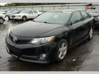 Toyota Camry  - 2014