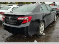Toyota Camry  - 2014