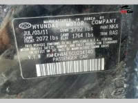Hyundai Elantra  - 2012