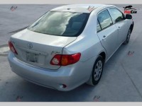 Toyota Corolla  - 2009