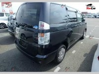 Toyota Voxy - 2003