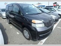 Toyota Voxy - 2003