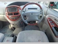 Toyota Estima - 2002