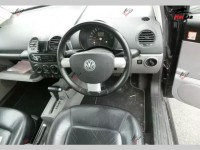 Volkswagen New Beetle - 2005