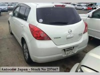 Nissan Tiida - 2005