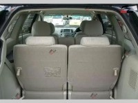 Mitsubishi Grandis - 2005