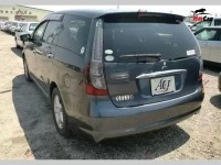 Mitsubishi Grandis - 2005