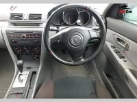 Mazda Axela - 2004