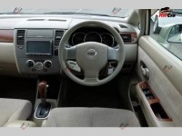 Nissan Tiida - 2005