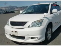 Toyota Harrier - 2004