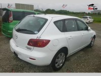 Mazda Axela - 2004