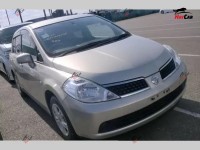 Nissan Tiida - 2004