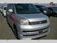 Toyota Voxy - 2002