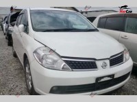 Nissan Tiida - 2005