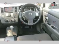 Nissan Tiida - 2004