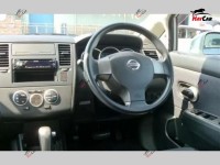 Nissan Tiida - 2004