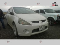 Mitsubishi Grandis - 2004