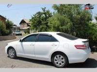 Toyota Camry - 2010