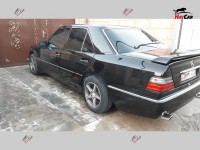 Mercedes-Benz E 220 - 1994