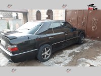 Mercedes-Benz E 220 - 1994