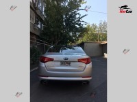 Kia Optima - 2012